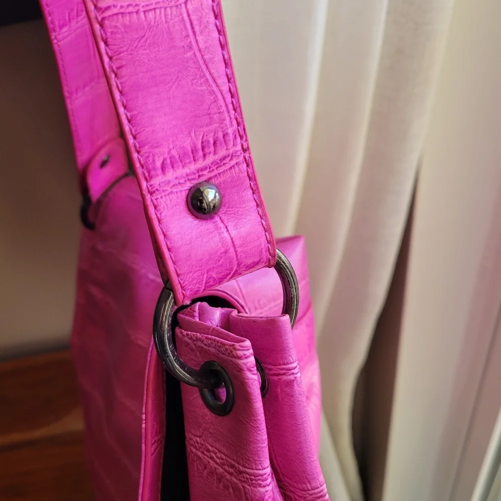 BCBGENERATION Jumbo Purple Black Tote Bag Zipper / Pockets Snap Button Medium - Picture 11 of 12
